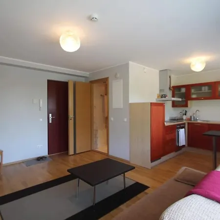 With A Hot Tub Near The Beach And Center Apartament